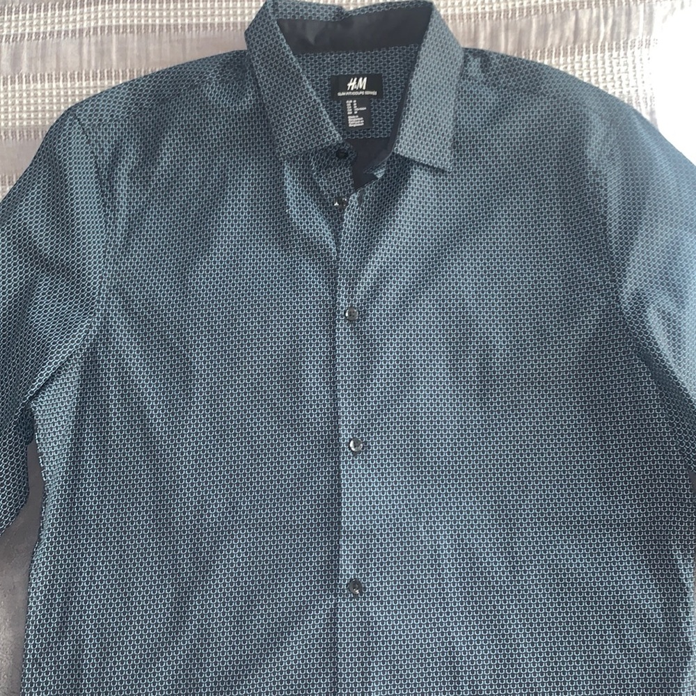 Men’s H&M slim fit button up